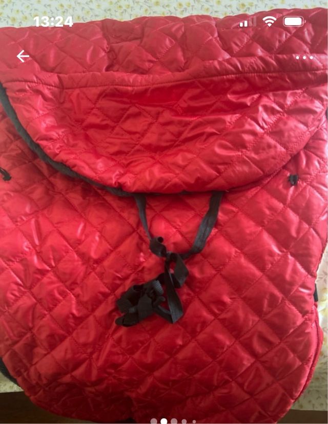 Saco de invierno universal para sillita de bebe.