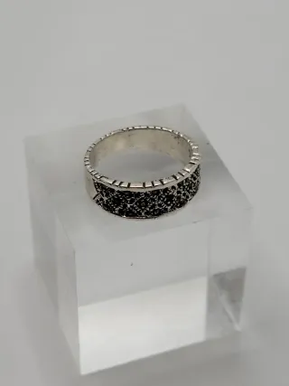 Anillo Plata 1ª Ley Circonitas Negras