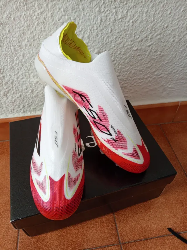 Botas Fútbol  F50 Rojas y Blancas
