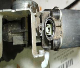 37535 elevalunas 400926c 827003x30a nissan navara