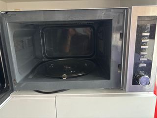 Horno Microondas Taurus