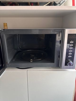 Horno Microondas Taurus