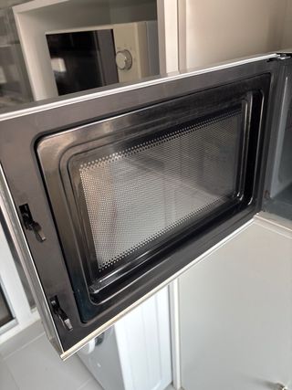 Horno Microondas Taurus