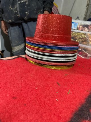 Gorro de fiesta brillante 23 hay