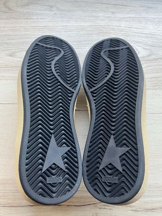 Golden Goose Ballstar