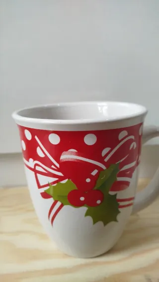 Tazza Natale Fiocchi Rossi