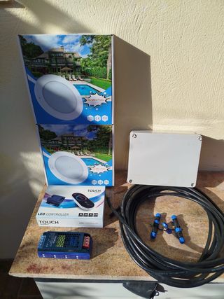 Luci LED per piscina