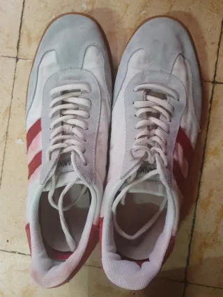 Zapatillas deportivas hombre grises y rojas