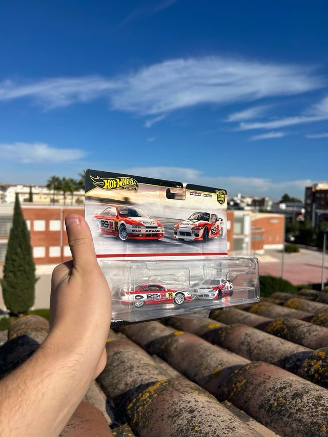 Hot Wheels Car Culture Nissan 2-Pack