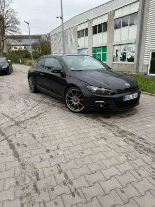 Volkswagen Scirocco 2011