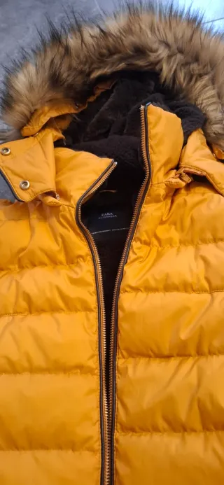 Parka chica Zara