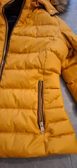 Parka chica Zara