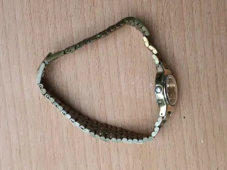 Reloj Seiko Cuarzo Mujer Dorado