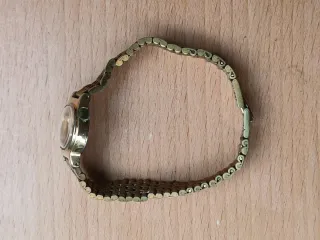 Reloj Seiko Cuarzo Mujer Dorado