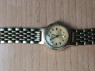 Reloj Seiko Cuarzo Mujer Dorado