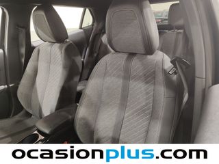 Peugeot 2008 Allure Hybrid eDCS6 100 kW (136 CV)