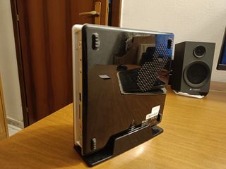 Mini PC Zotac ZBOX BI319 + Batocera v42