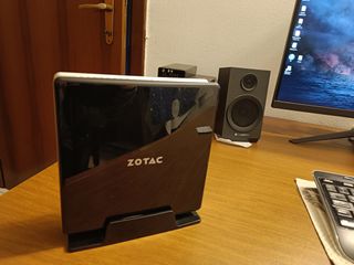 Mini PC Zotac ZBOX BI319 + Batocera v42