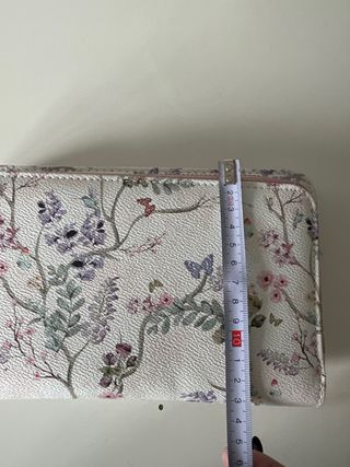 Bolso de mano floral