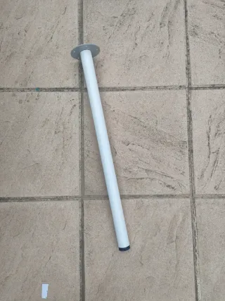 Pata Ikea para mueble o escritorio. Son 5 patas