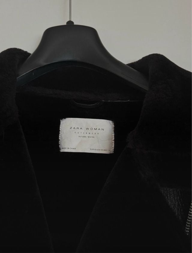 Abrigo Biker Zara Negro Piel Sintética