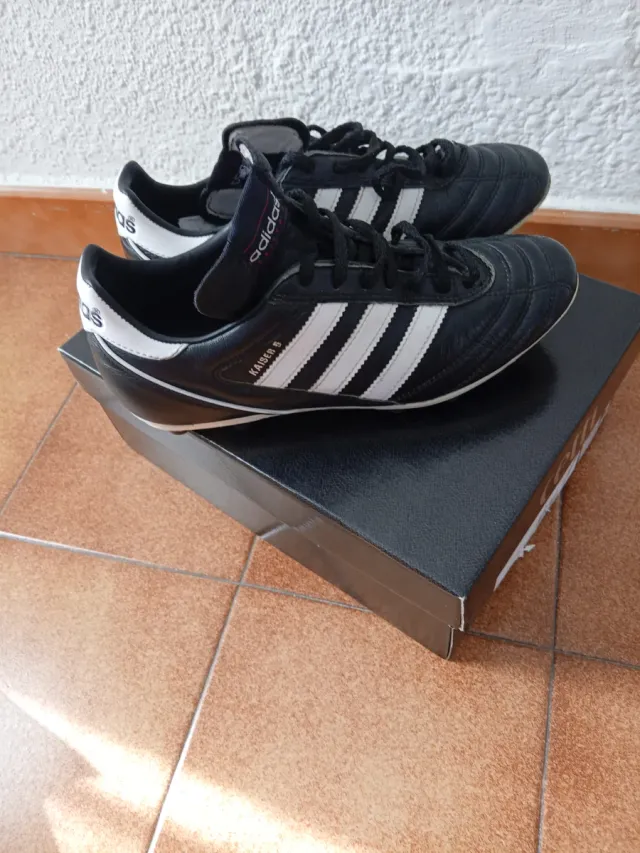 Botas Fútbol Adidas Kaiser 5 Negras