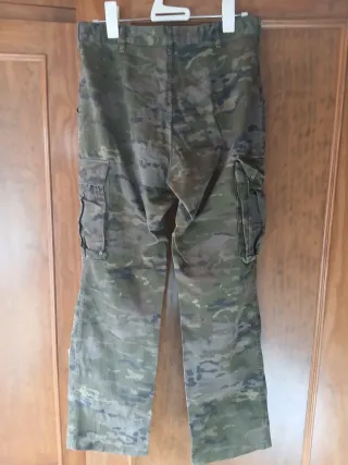 Pantalón militar camuflaje mujer talla 40