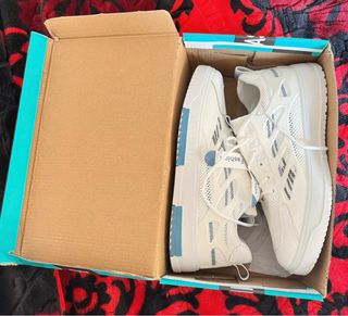 Zapatillas Fashion Unisex Blancas y Azules