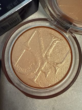 Dior Diorskin Nude Luminizer Polvo Dorado