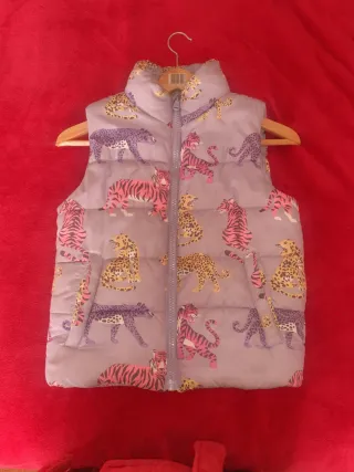 Chaleco niña estampado tigres