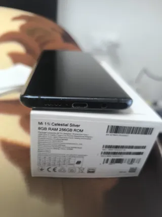 Xiaomi Mi 11 (per ricambio) in scatola originale