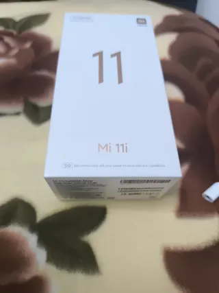 Xiaomi Mi 11 (per ricambio) in scatola originale