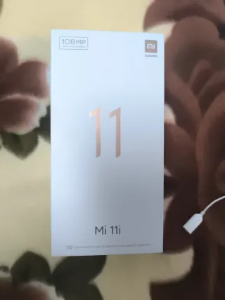 Xiaomi Mi 11 (per ricambio) in scatola originale