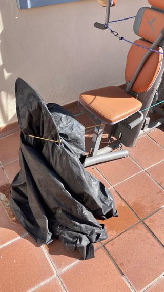 Equipo de gimnasio multifunción