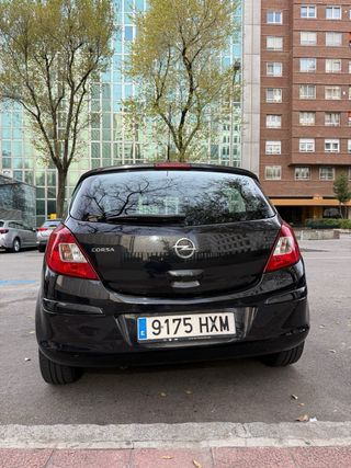 Opel Corsa 1.4 Selective 16v 100cv