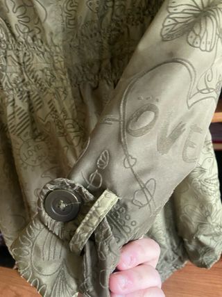 Parca Desigual Verde Talla M