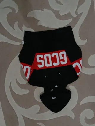 Felpa GCDS nera e rossa