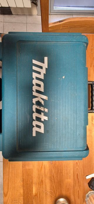 Makita  taladro a batería