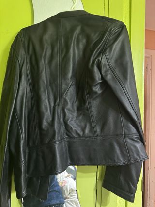 Chaqueta Cuero Massimo Dutti Talla L