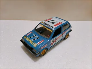 Mini Metro Bburago 1/24