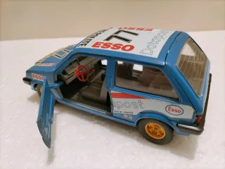 Mini Metro Bburago 1/24