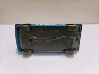 Mini Metro Bburago 1/24