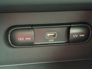 Kia Niro 1.6 GDi PHEV 104kW (141CV) Concept