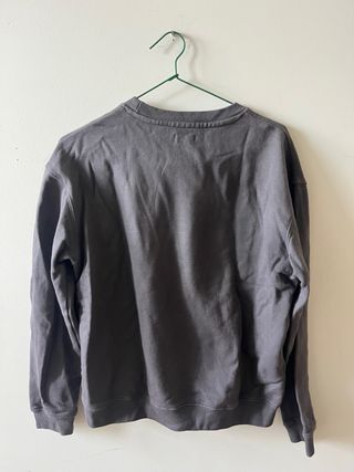 Sudadera gris de chica noon