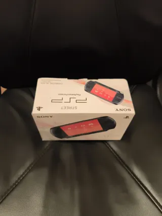 PSP Street E-1004 Sony Negra