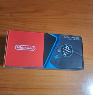New Nintendo 2DS XL scatola e manuali