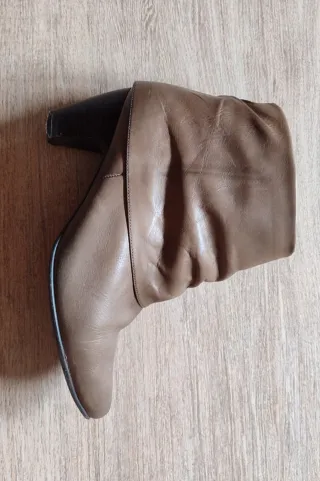 Botines marrones talla 39