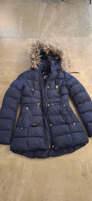 Parka larga azul marino con capucha mujer