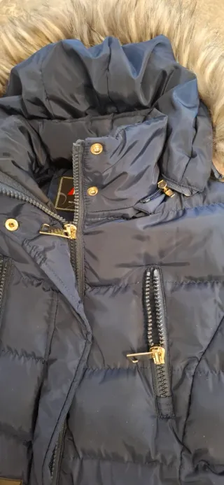 Parka larga azul marino con capucha mujer