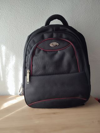 Mochila portátil negra